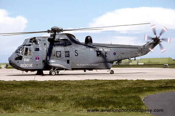 RAF SKTU Westland Sea King HAR.3 XZ586/S (1995)