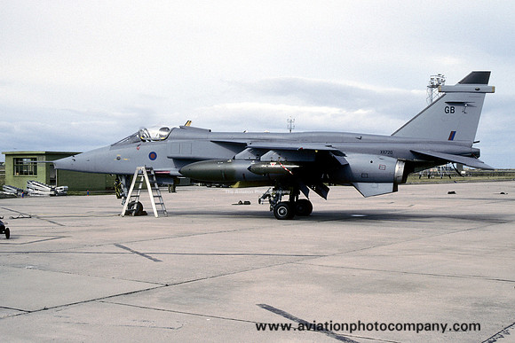 RAF 54 Squadron Sepecat Jaguar GR.1 XX720/GB (1995)