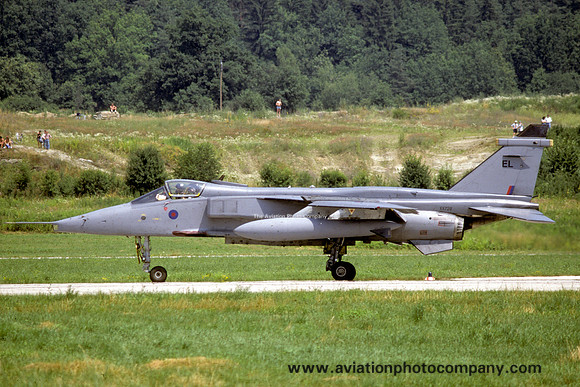 RAF 6 Squadron Sepecat Jaguar GR.1 XX729/EL (1995)
