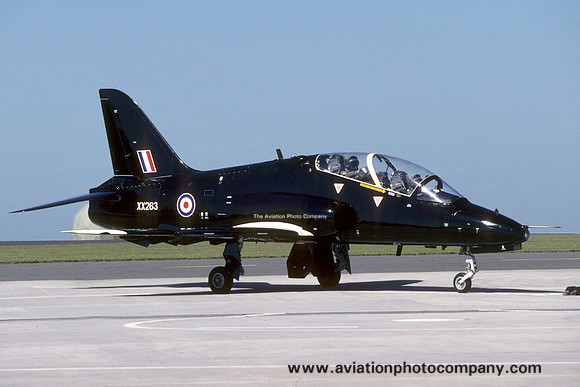Royal Navy FRADU Hawker Siddeley Hawk T.1A XX263 (1995)