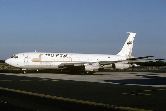 Thai Flying Service Boeing 707-300C HS-TFS (2000)
