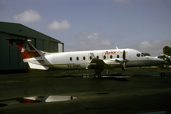 Avior Express Beech 1900D YV-438C (2000)