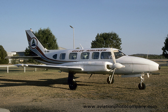 Oxley Airlines Piper PA-31 Navajo VH-WGG (1984)
