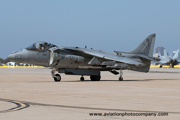 US Marines VMA-214 McDonnell Douglas AV-8B Harrier 164148/WE-23 at the Miramar Air Show (2016)