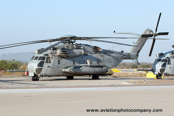 US Marines HMH-462 Sikorsky CH-53E Super Stallion 164359/YF-27 at MCAS Miramar (2016)