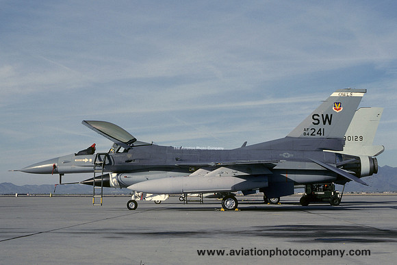 USAF 363 TFW 17 TFS General Dynamics F-16C Fighting Falcon 84-1241/SW (1986)