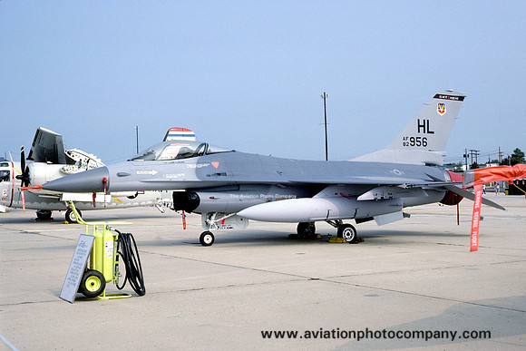 USAF 388 TFW 4 TFS General Dynamics F-16A Fighting Falcon 82-0956/HL (1986)