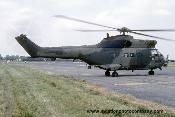 RAF 230 Squadron Westland Puma HC.1 XW200 (1995)