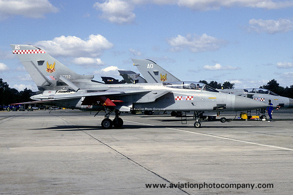 RAF 56 Squadron Panavia Tornado F.3 ZE732/AS (1995)