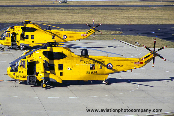 RAF 202 Squadron Westland Sea King HAR.3 ZE368 (1995)