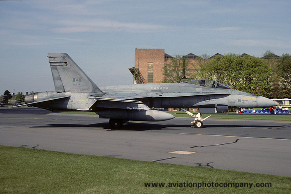 Canadian Air Force 421 Squadron McDonnell Douglas CF-188 Hornet 188741 (1990)