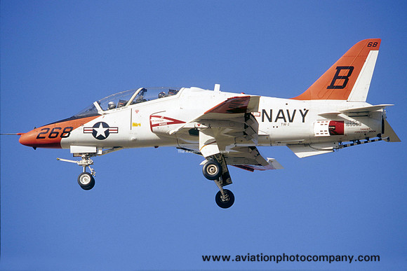 US Navy TW-2 McDonnell Douglas T-45A Goshawk 165068/B-268 (2002)