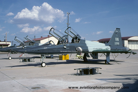 USAF 71 FTW 25 FTS Northrop T-38A Talon 68-8096/VN (2000)