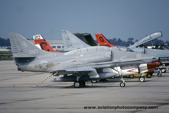US Marines VMA-131 Douglas A-4M Skyhawk 150121/QG-10 (1983)