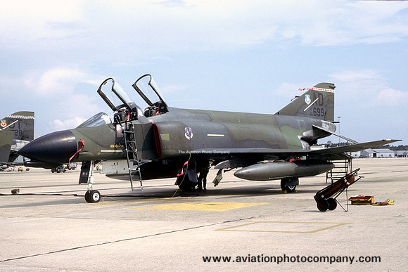 USAF 3246 TW McDonnell F-4D Phantom 66-8699/AD (1986)