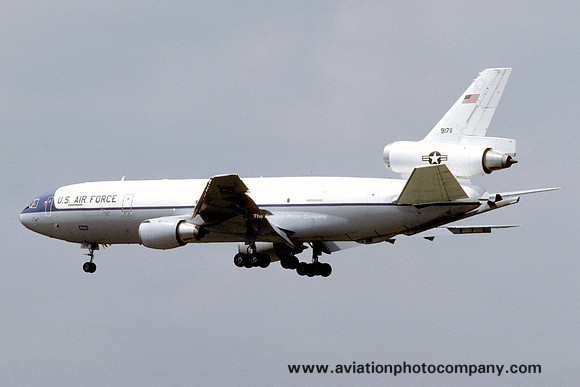 USAF 2 BW McDonnell Douglas KC-10A Extender 79-1711 (1986)