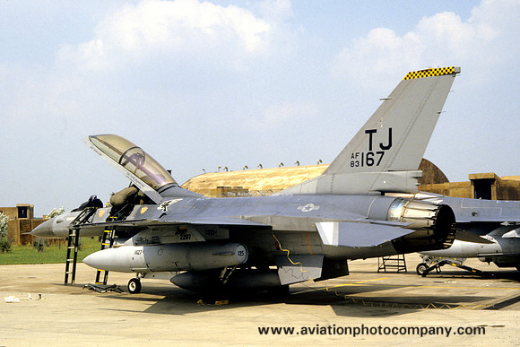USAF 401 TFW 613 TFS General Dynamics F-16B Fighting Falcon 83-1167/TJ (1986)