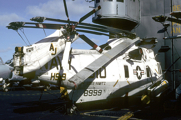 US Navy HS-9 Sikorsky SH-3H Sea King 148999/AJ-610 on board USS Nimitz (1986)