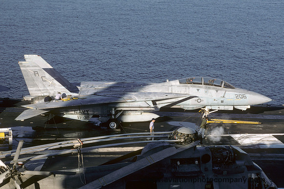 US Navy VF-32 Grumman F-14A Tomcat "AC-206" on board USS John F. Kennedy (1986)