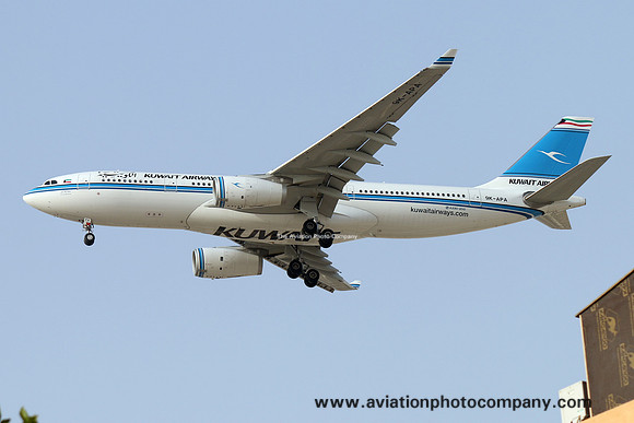 Kuwait Airways Airbus A330-200 9K-APA at Dubai IAP (2016)