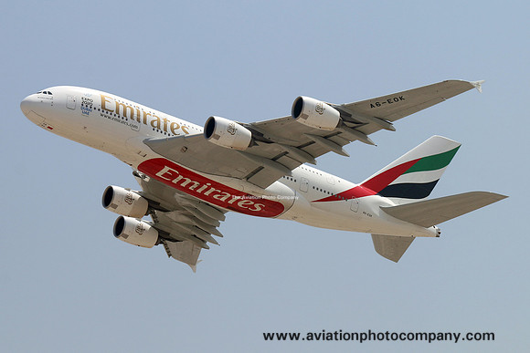 Emirates Airbus A380-800 A6-EOK at Dubai IAP (2016)