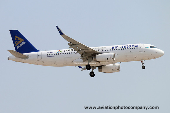 Air Astana Airbus A320-200 P4-KBG at Dubai IAP (2016)
