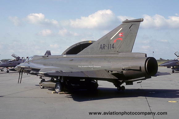 Danish Air Force Esk 729 SAAB Draken RF-35 AR-114 (1980)