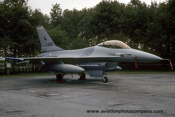 Dutch Air Force 312 Squadron General Dynamics F-16A Fighting Falcon J-258 (1989)