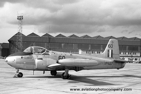 RAF 3 FTS Hunting Jet Provost T.4 XP627/60 (1970)