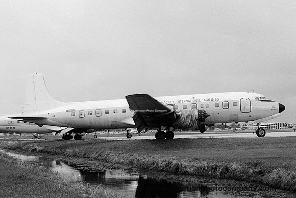 Mackey International Airlines Douglas DC-6 N111DG (1979)