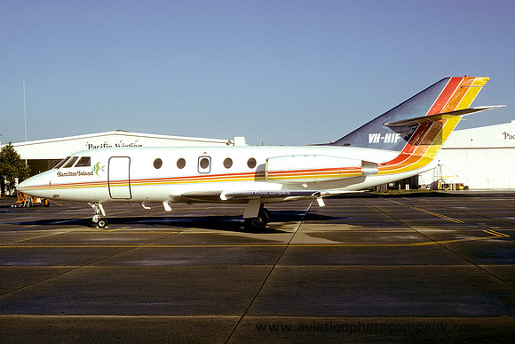 Hamilton Island Dassault Falcon 20E VH-HIF (1985)