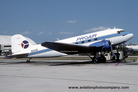 Pro Air Services Douglas DC-3 N14931 (1985)
