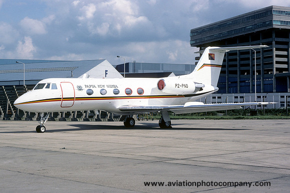 Papua New Guinea Gulfstream IISP P2-PNG at London Heathrow (1981)