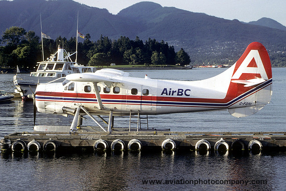 Air BC DHC-3 Otter C-FQRI in Vancouver Harbour (1983)