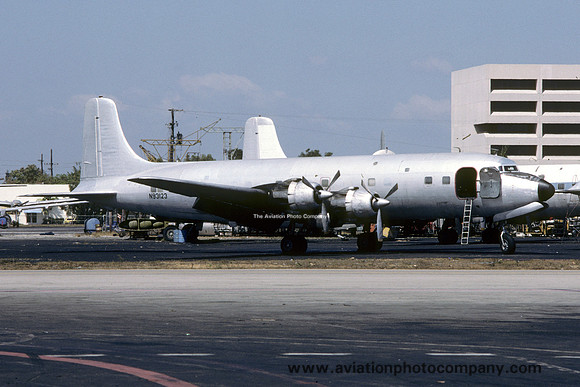 Douglas DC-6BF N93123 (1985)