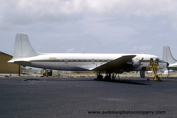 Douglas DC-6A N106DH (1985)