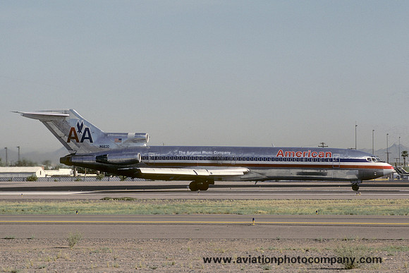 American Airlines Boeing 727-200 N6830 (1985)