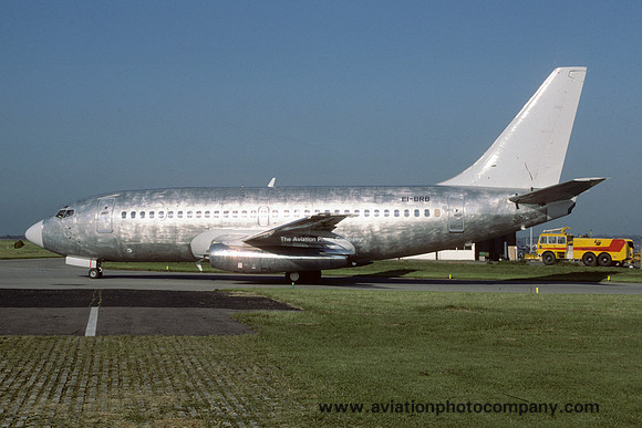 Boeing 737-200 EI-BRB (1985)