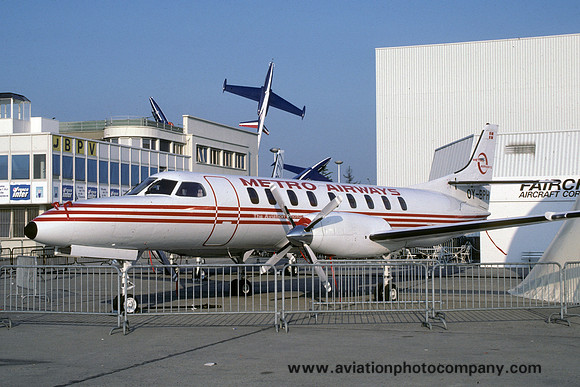 Metro Airways Swearingen Metro III OY-BPH at the Paris Air Show (1985)