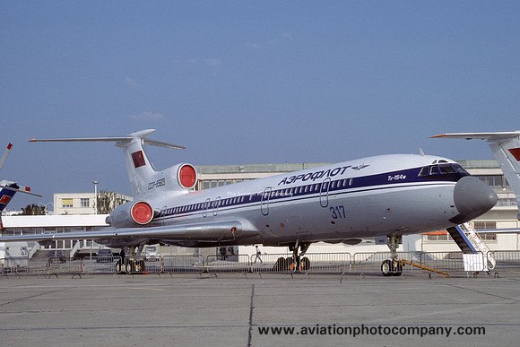 Aeroflot Tupolev Tu-154M CCCP-85609 at the Paris Air Show (1985)