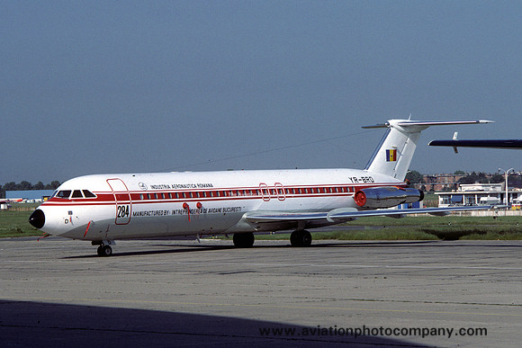 Tarom RomBAC 1-11 YR-BRD at the Paris Air Show (1985)
