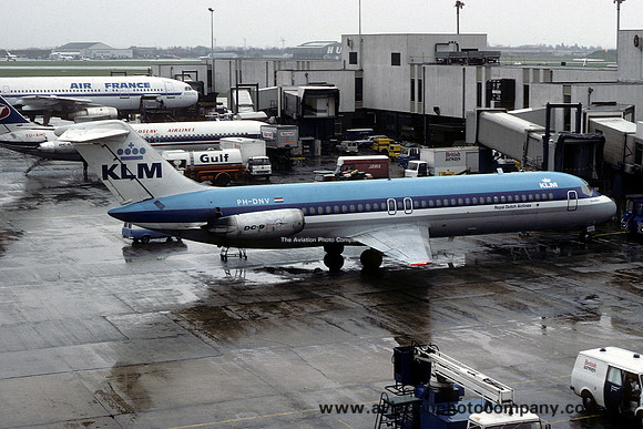 KLM Douglas DC-9-32 PH-DNV (1977)
