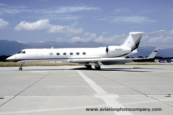 Gulfstream V N555GV (2000)