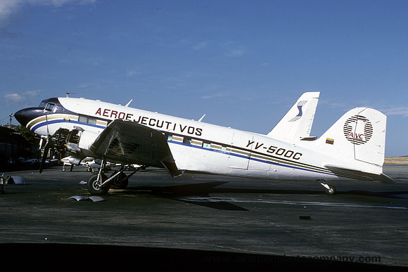 Aero Ejecutivos Douglas C-47-DL YV-500C (1995)