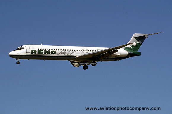 Reno Air McDonnell Douglas MD-87 N752RA (1997)