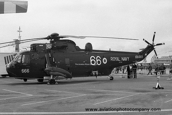 Royal Navy 737 Squadron Westland Sea King HAS.1 XV708/666 (1973)