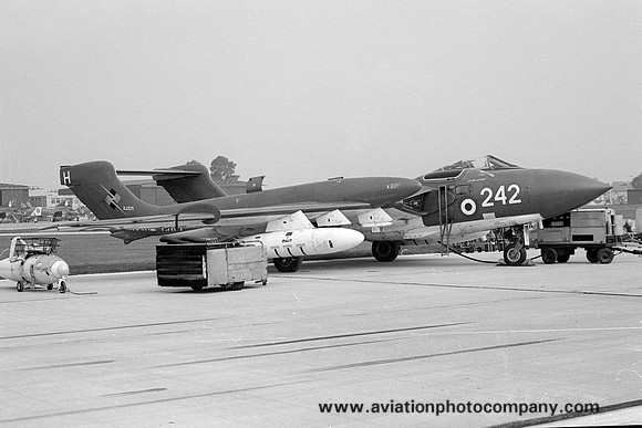 Royal Navy 893 Squadron De Havilland Sea Vixen FAW.2 XJ571/H242