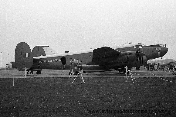 RAF 210 Squadron Avro Shackleton MR.2 WL797/Y (1962)