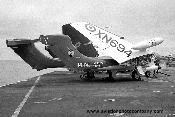 Royal Navy 893 Squadron De Havilland Sea Vixen FAW.1 XN694/V463 on board HMS Victorious (1964)