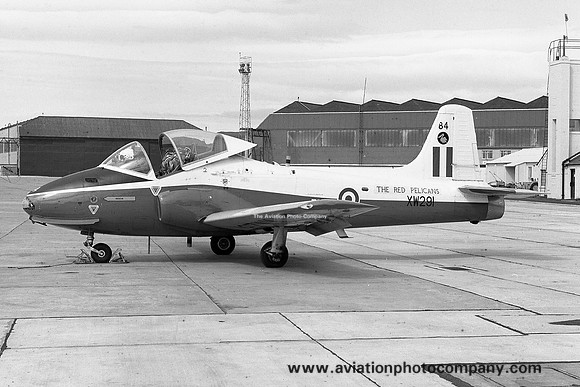 RAF CFS Red Pelicans Hunting Jet Provost T.5 XW291/84 (1970)